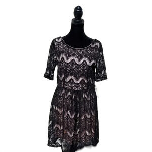 NWT Rewind Lace Dress Pink & Black Large